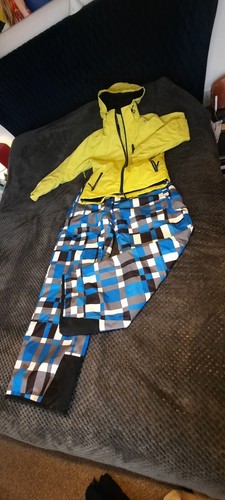 Snowbording jacket and pants - jacket,
