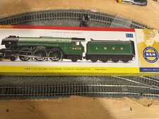 Hornby R2441 OO Gauge 4-6-2 Class A3 "Flying Scotsman" "4472" Boxed