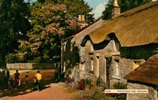 BASLOW THATCHED COTTAGE -