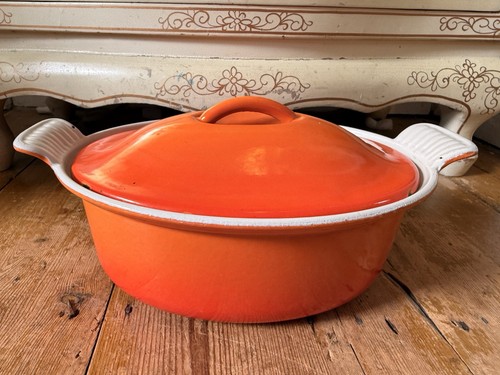 Vintage cousances creuset - vintage, le