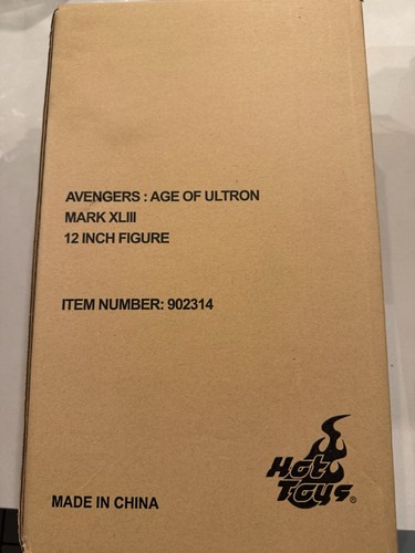 Hot toys iron man - hot,