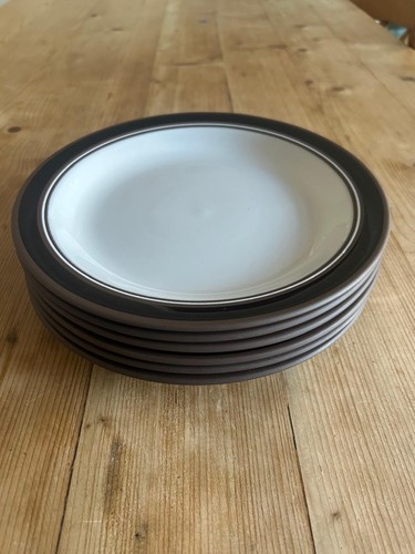 Hornsea pottery contrast - hornsea,