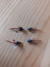 Cruncher Flies Red Size 14s ×