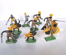 Vintage Britain's Deetail Knights In Armour And Horse X9