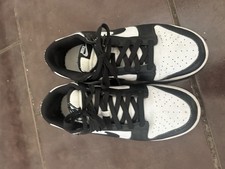 Nike Dunk Panda Low UK Size 9