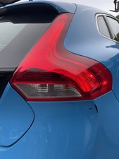 2013 VOLVO V40 R DESIGN RIGHT HAND SIDE REAR BACK TAIL LIGHT LAMP UNIT