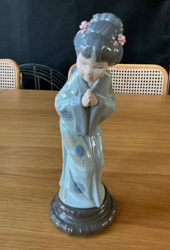 Lladro sayonara japanese - sayonara,