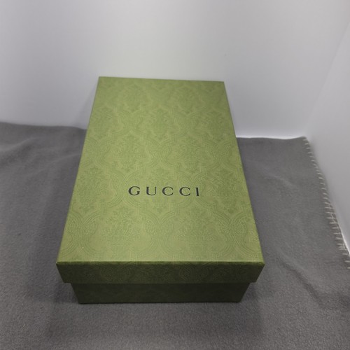 Gucci authentic shoes box - gucci,