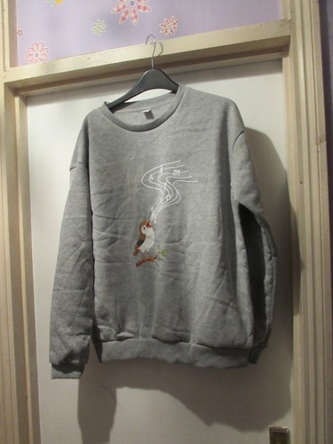 Ladies light grey singing bird - light,