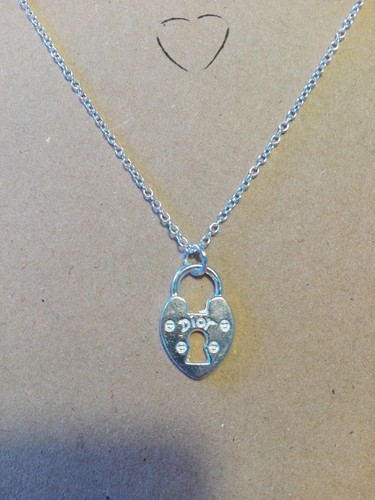 Heart padlock charm silver