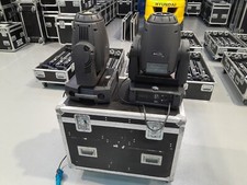 2 x Martin Mac 700 Moving Head
