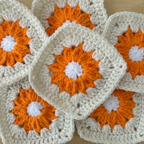 Handmade crochet granny - 6,
