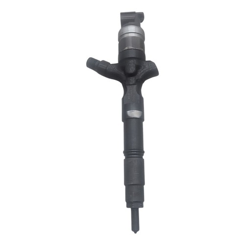 Toyota hilux fuel injector - toyota,