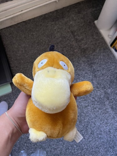 Hasbro pokemon psyduck plush - pokemon,