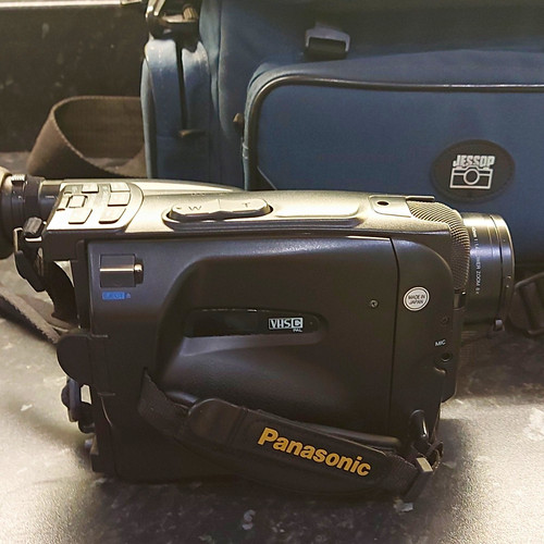Panasonic camcorder 200x - camcorder, 8x/200x