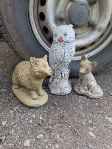 Weathered concrete statue - 3x,