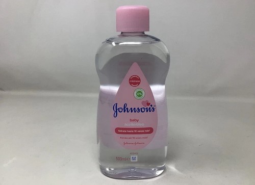 Johnson baby oil 500ml - johnson’s,