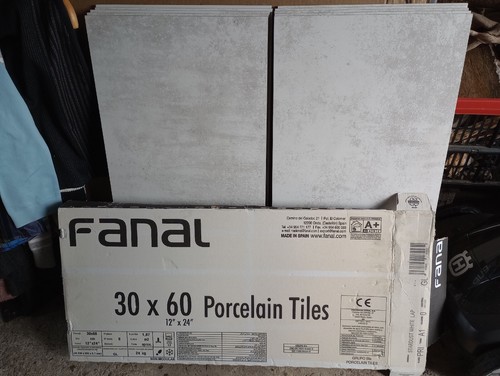 Fanal porcelain tiles - 10,