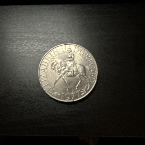 1977 great britain crown coin - britain,