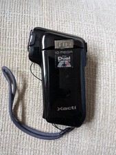 Sanyo Xacti VPC-CG10 10MP Camcorder - Boxed with  Battery & Charger  Cables- VGC