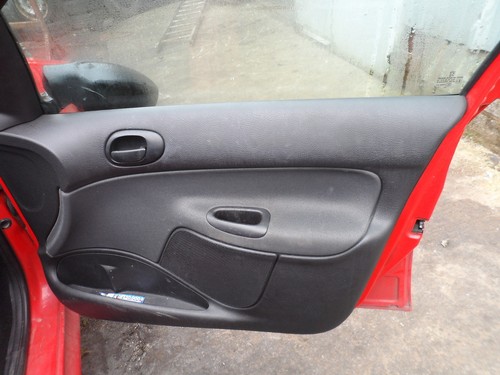 Peugeot 206 verve - drivers, side