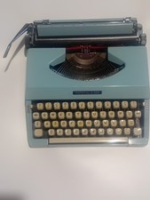 Imperial 200 Portable Vintage Typewriter Duck Egg Blue