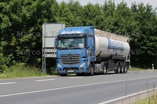 Truck Photo Mercedes-Benz