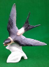 VINTAGE GOEBEL RED-RUMPED SPARROW FIGURINE DATED 1967.