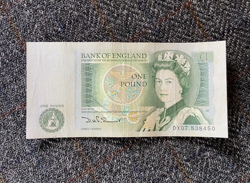 Bank england note - £1, dx07
