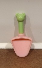 Sylvanian Families - Nursery Picnic Set 5103 - SPARES - Teddy Bear Spade - VGC