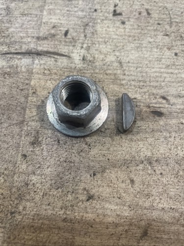 Flywheel nut woodruff key - nut,