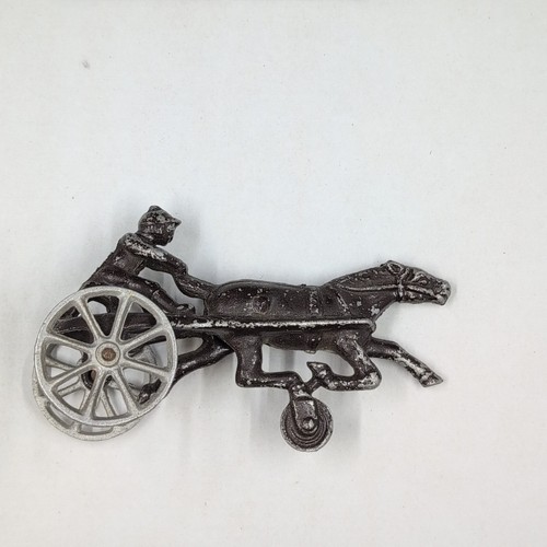 Vintage cast metal horse - metal,