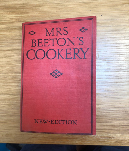 Mrs beeton cookery 1930 - beeton's,