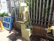 Startrite 352 bandsaw, cast iron table, foot brake, steel fence, mitre, 3pH