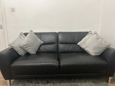 ?️ 2 Matching Couches – Excellent Condition – Collection Only