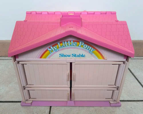 Little pony show stable - pony,