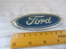 Ford (marked) classic vintage car badge emblem (CB # 4)