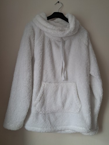 Women white fluffy - f&f,