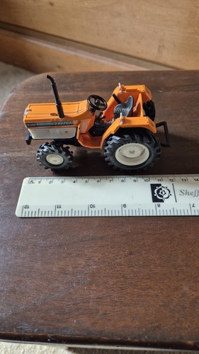Kubota l2402dt tractor model - tractor,
