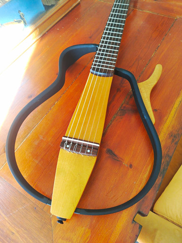 Yamaha slg110n silent guitar - yamaha,