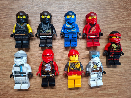 Lego ninjago minifigure lot - minifigure,