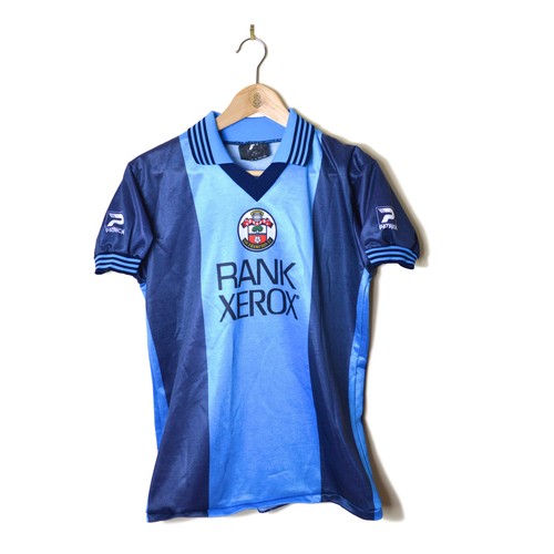 Southampton away football - away,