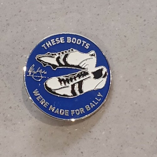 Everton pin badge these - pin,