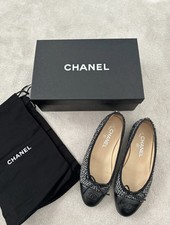 Chanel ladies black/white