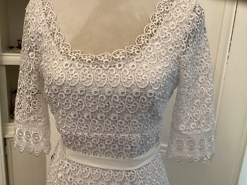 Coast white polyester wiggle - white,