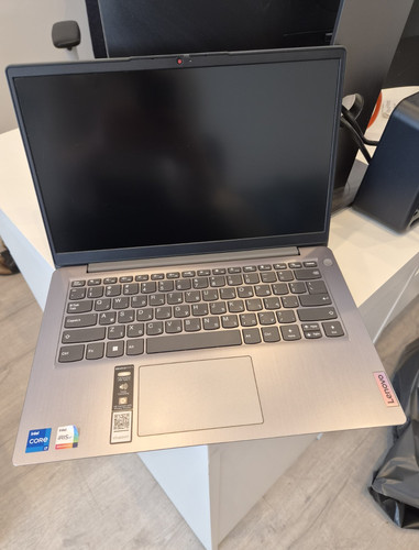 Lenovo ideapad 14iau7 laptop - lenovo,