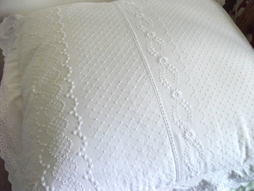 White cotton cushion cover