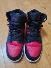 Nike Air Jordan 1 Retro Mid