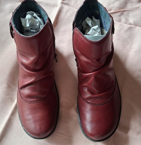 Moshulu ladies ankle - boots., 6