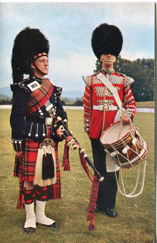 Scots guards piper drummer - scots,